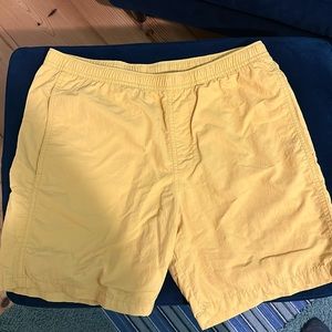 Yellow Gap Shorts Men’s M